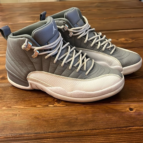 Jordan Two 3’s Jumpman 23 Men’s size 9 - Picture 2 of 11